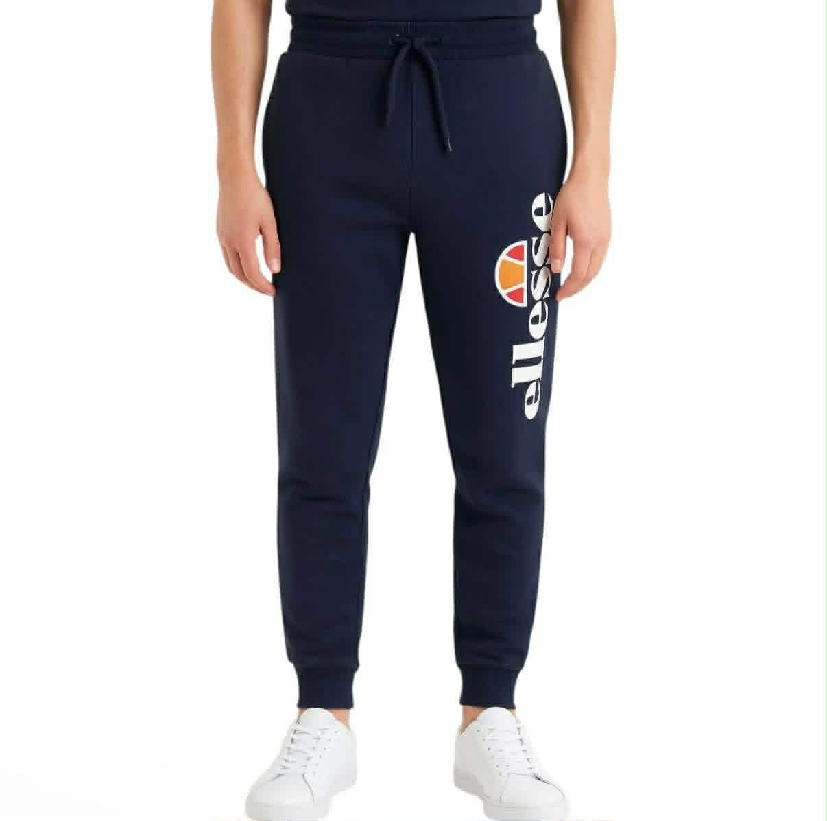 ensemble ellesse